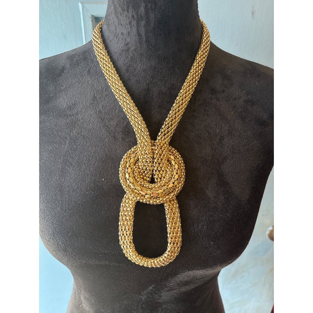 Gold-Tone Mesh Statement Necklace Adj Chain & Oversized Oval Knot Design Matinee